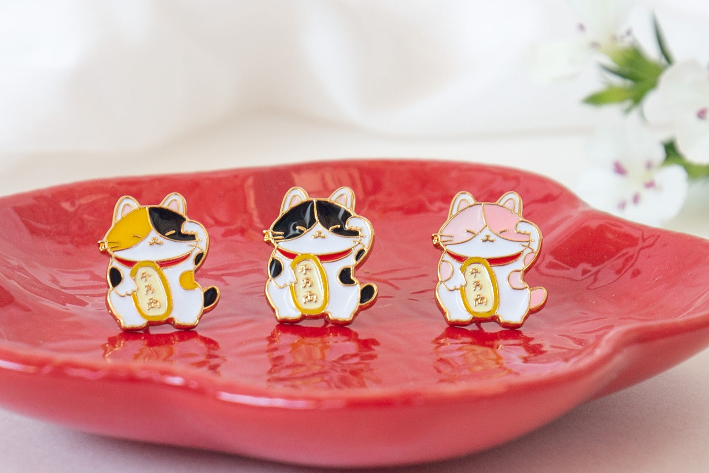 Manekineko Enamel Earrings/ Bracelet/ Necklace