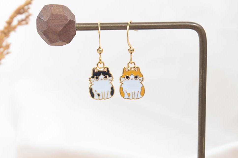 Catitude- Sit Up Enamel Earrings/ Bracelet/ Necklace