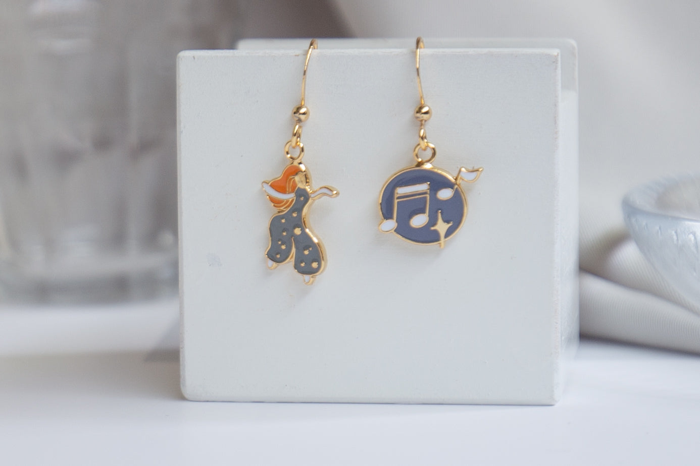 Dance. Sing. Repeat. Mismatched Enamel Earrings [One Piece]