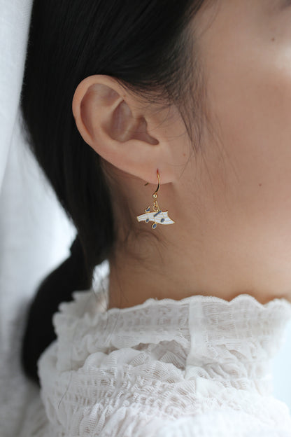 Dance. Sing. Repeat. Mismatched Enamel Earrings [One Piece]