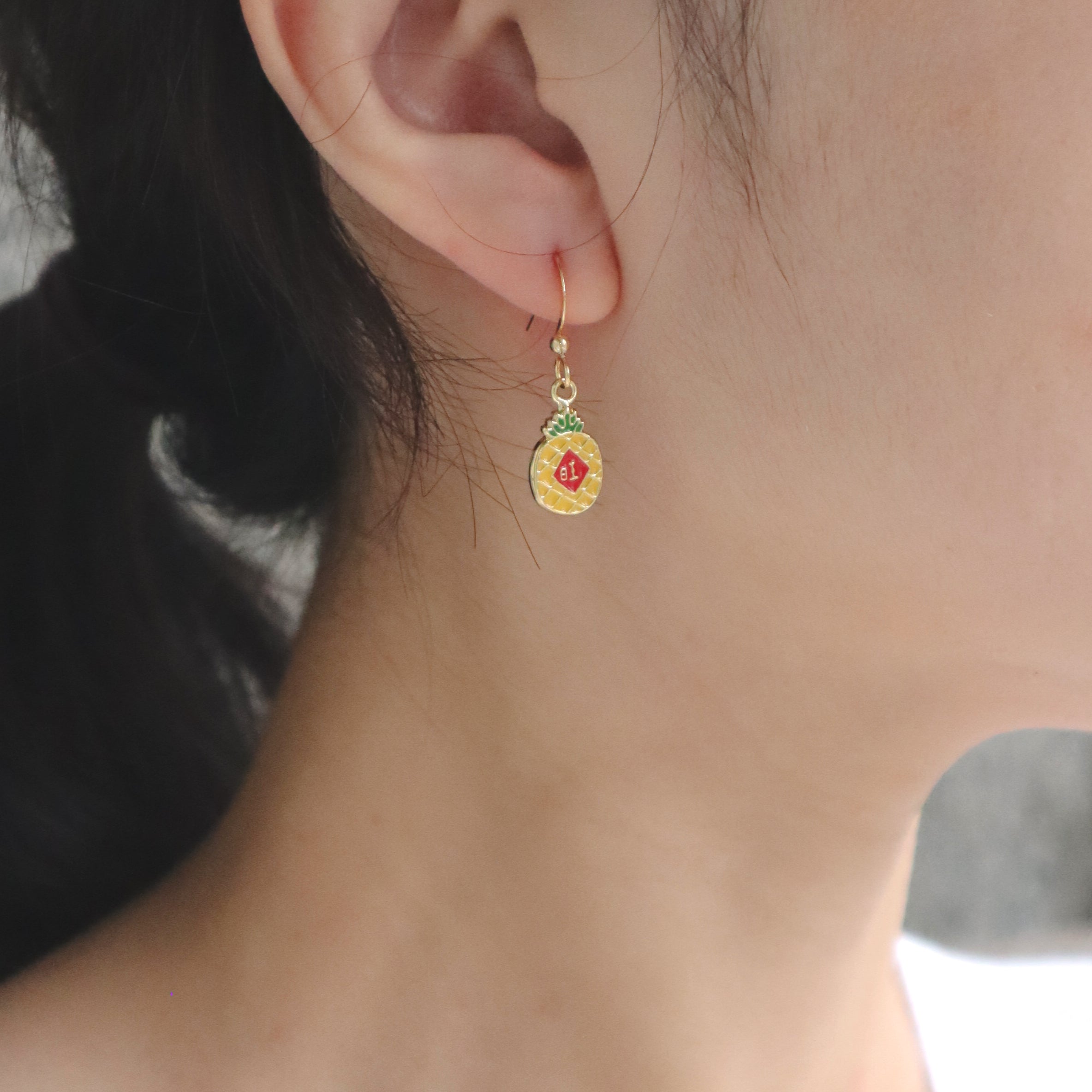 Pineapple [Wanglai] Enamel Stud Earrings
